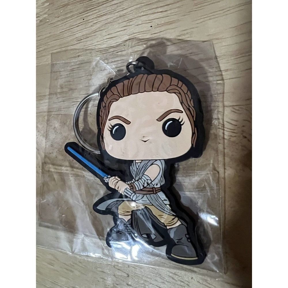 Funko POP! Star Wars - Smuggler's Bounty Exclusive Rey Rubber Keychain New 2017